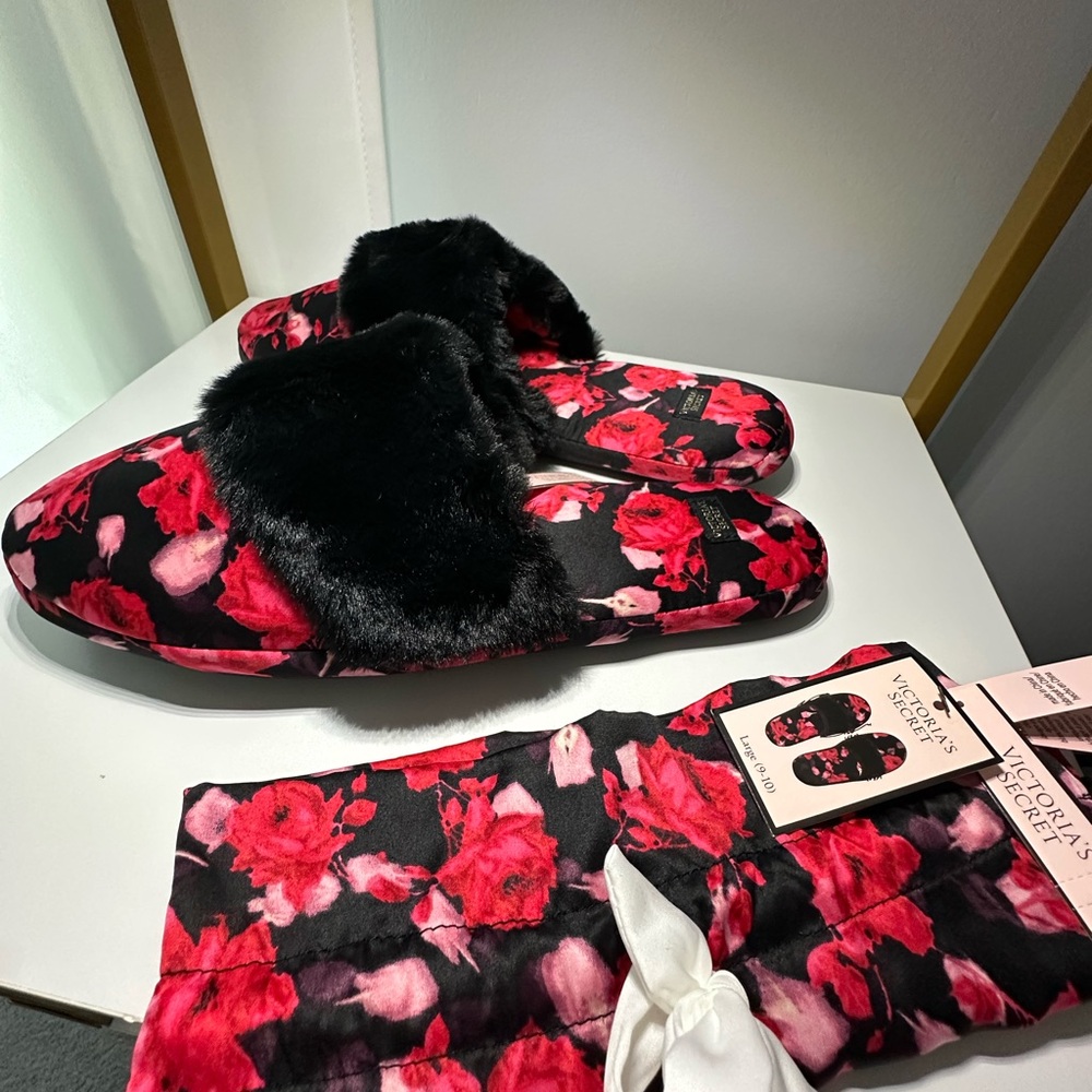 Victoria's Secret Black and Pink Floral Set - Picture 3 of 7